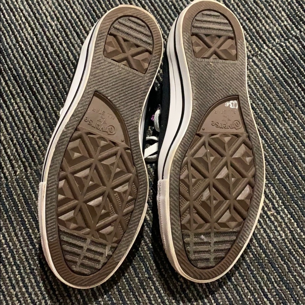 Converse - Picture 3 of 4